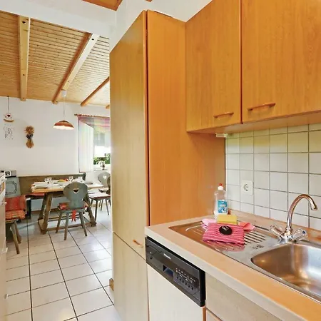 Four Bedroom Holiday In Сasa de vacaciones Thalfang